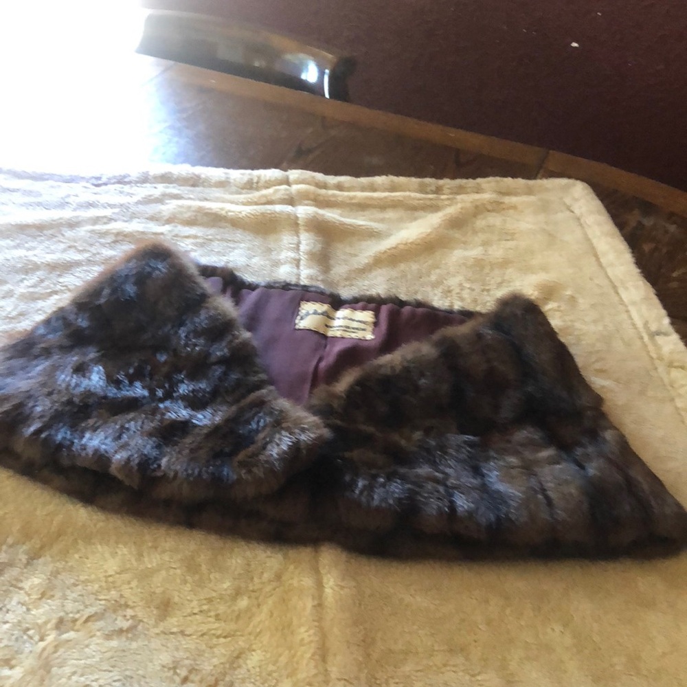 Sable Maison Blanche fur stole